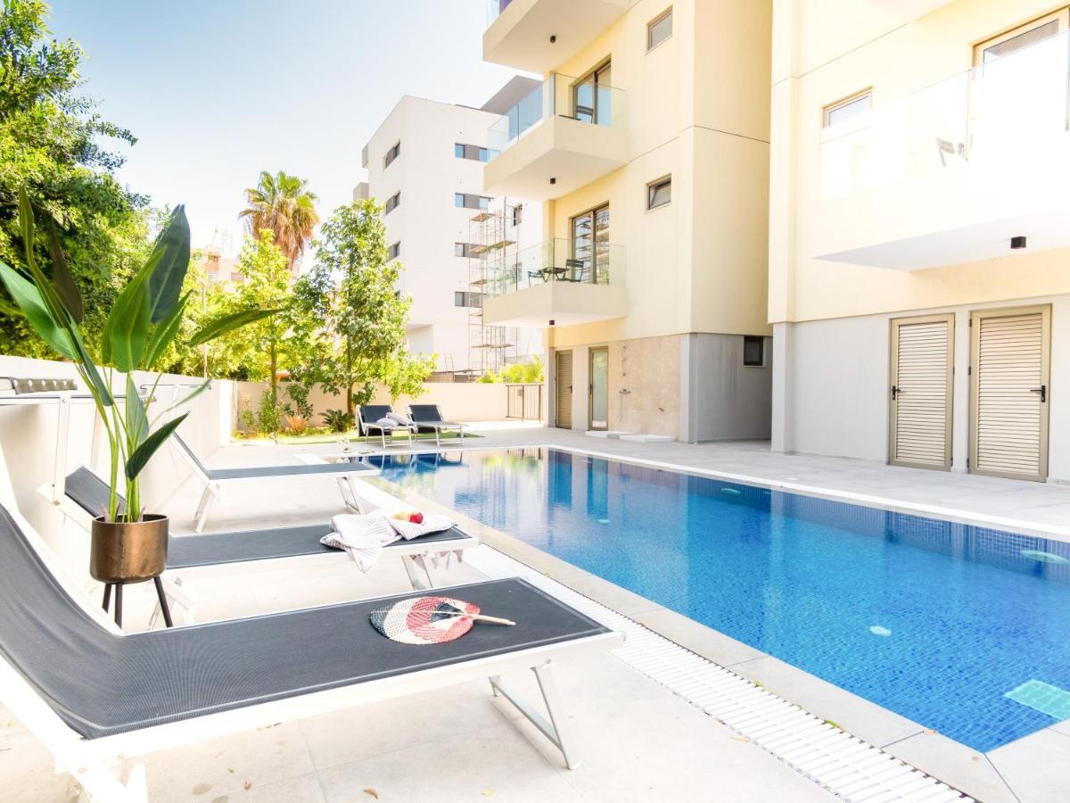 Sanders Evolution Apartamento Limassol Exterior foto