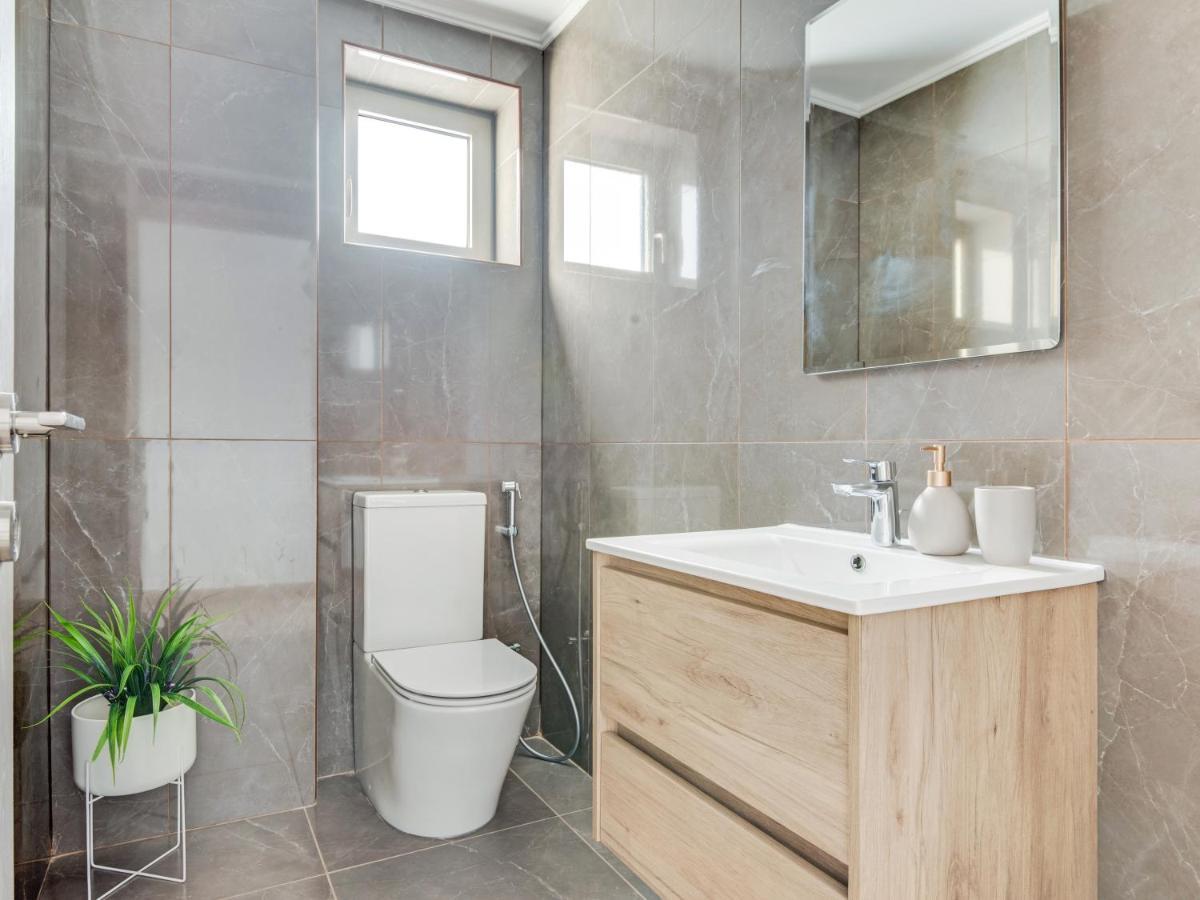 Sanders Evolution Apartamento Limassol Exterior foto