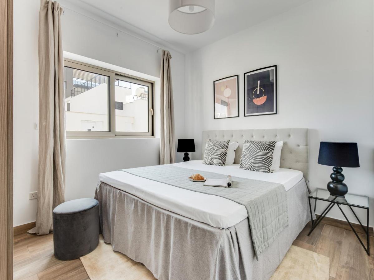 Sanders Evolution Apartamento Limassol Exterior foto