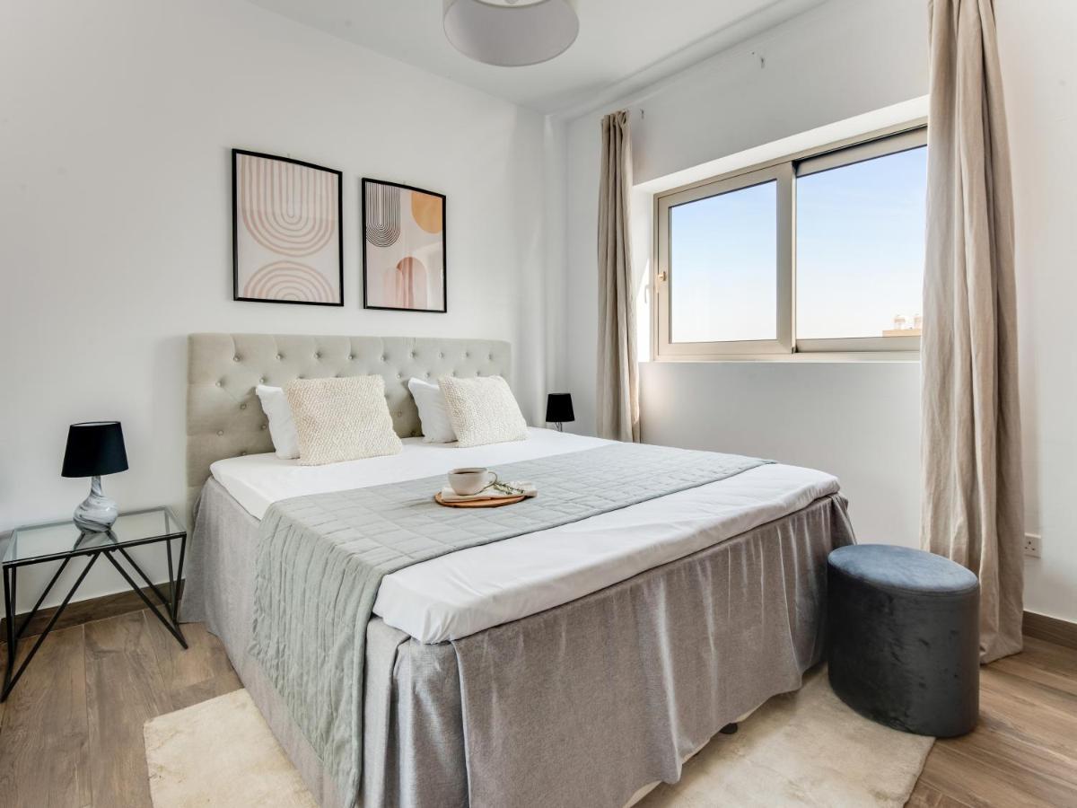 Sanders Evolution Apartamento Limassol Exterior foto